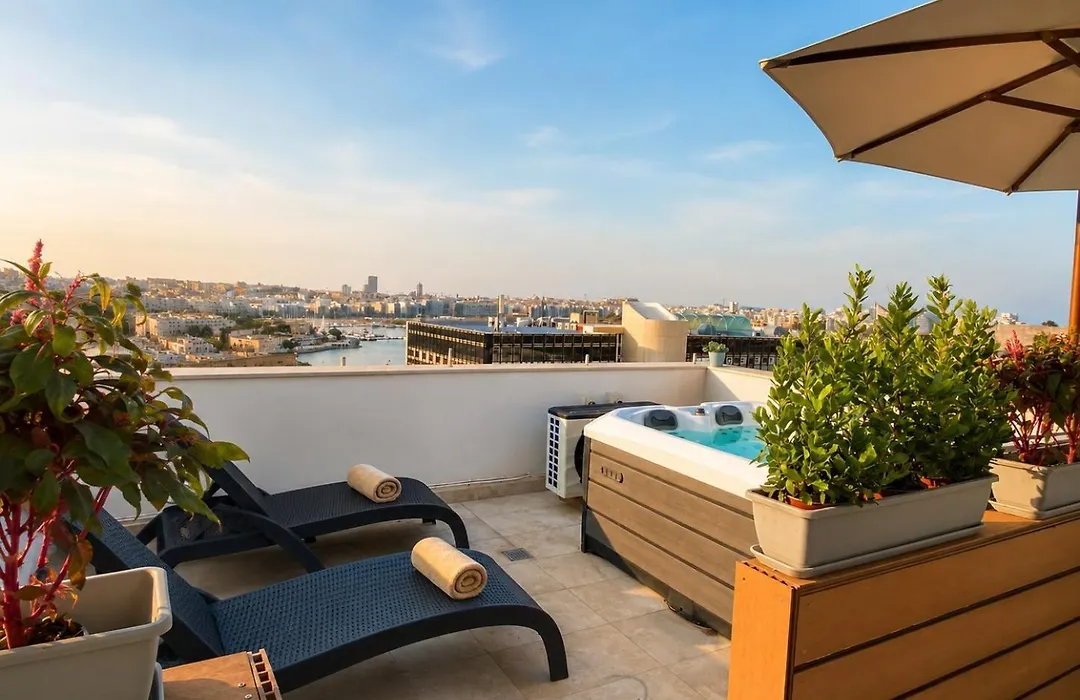 Tritoni Valletta Boutique Hotel-1